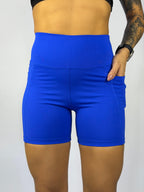 Shorts com Bolso Lateral Poliamida
