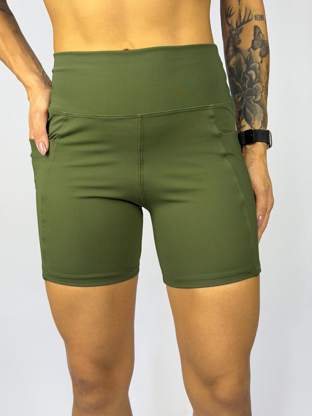 Shorts com Bolso Lateral Poliamida